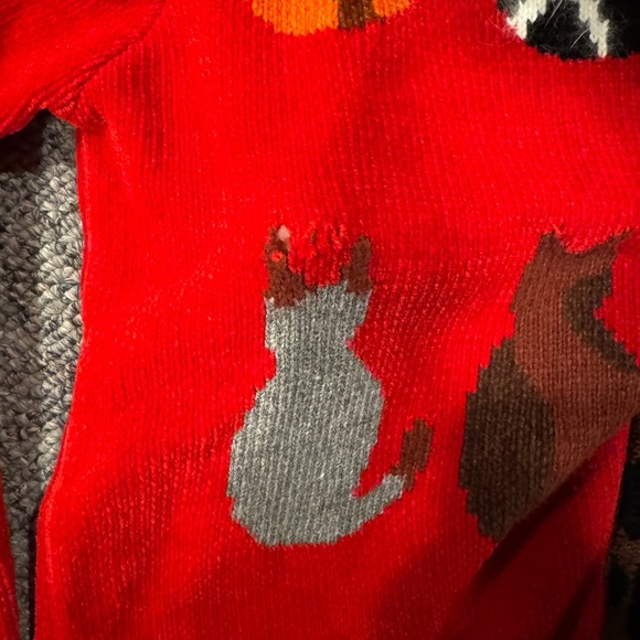 Woman’s Red Cat Pattern Jacket - Picture 4 of 8